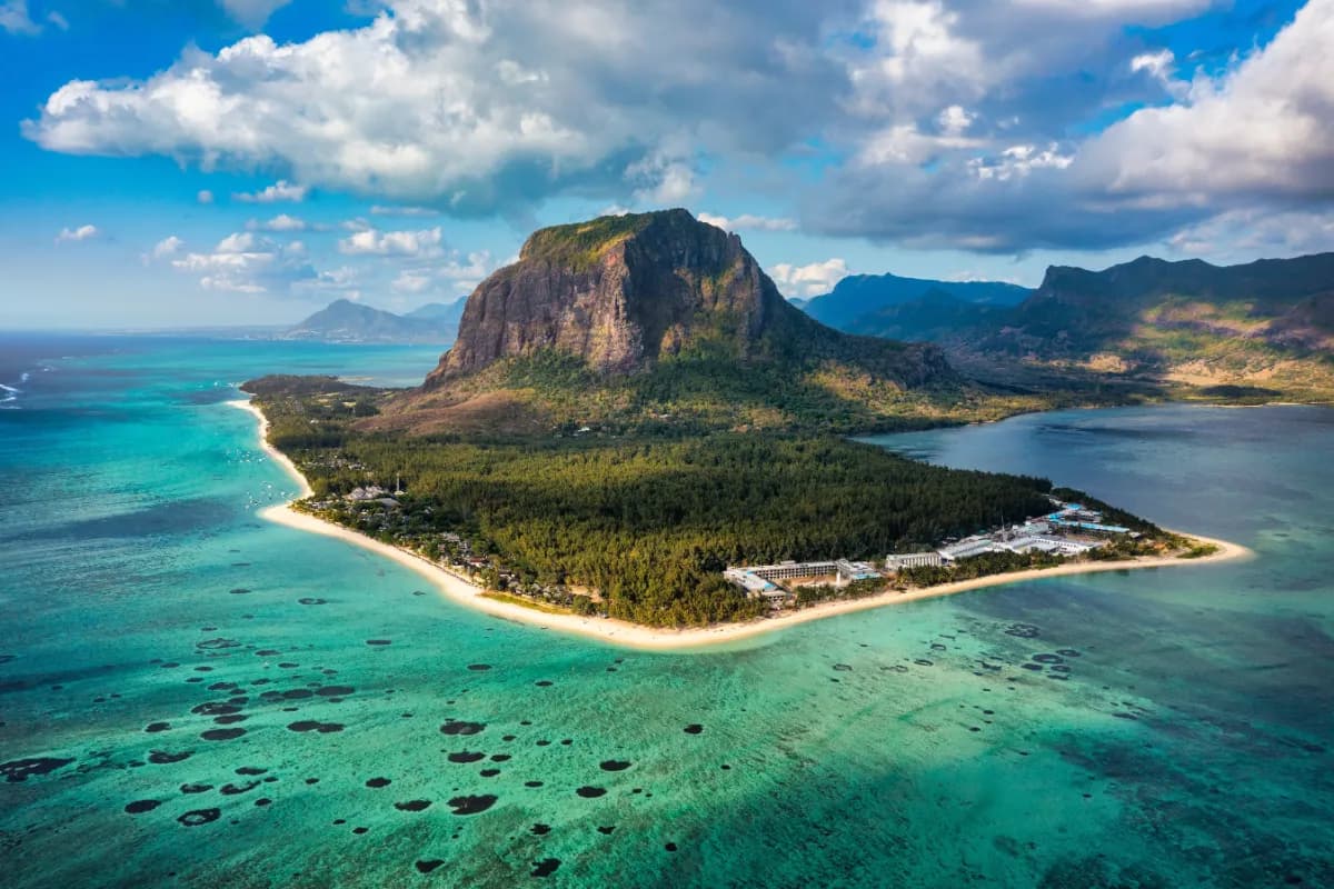 Le Morne Brabant
