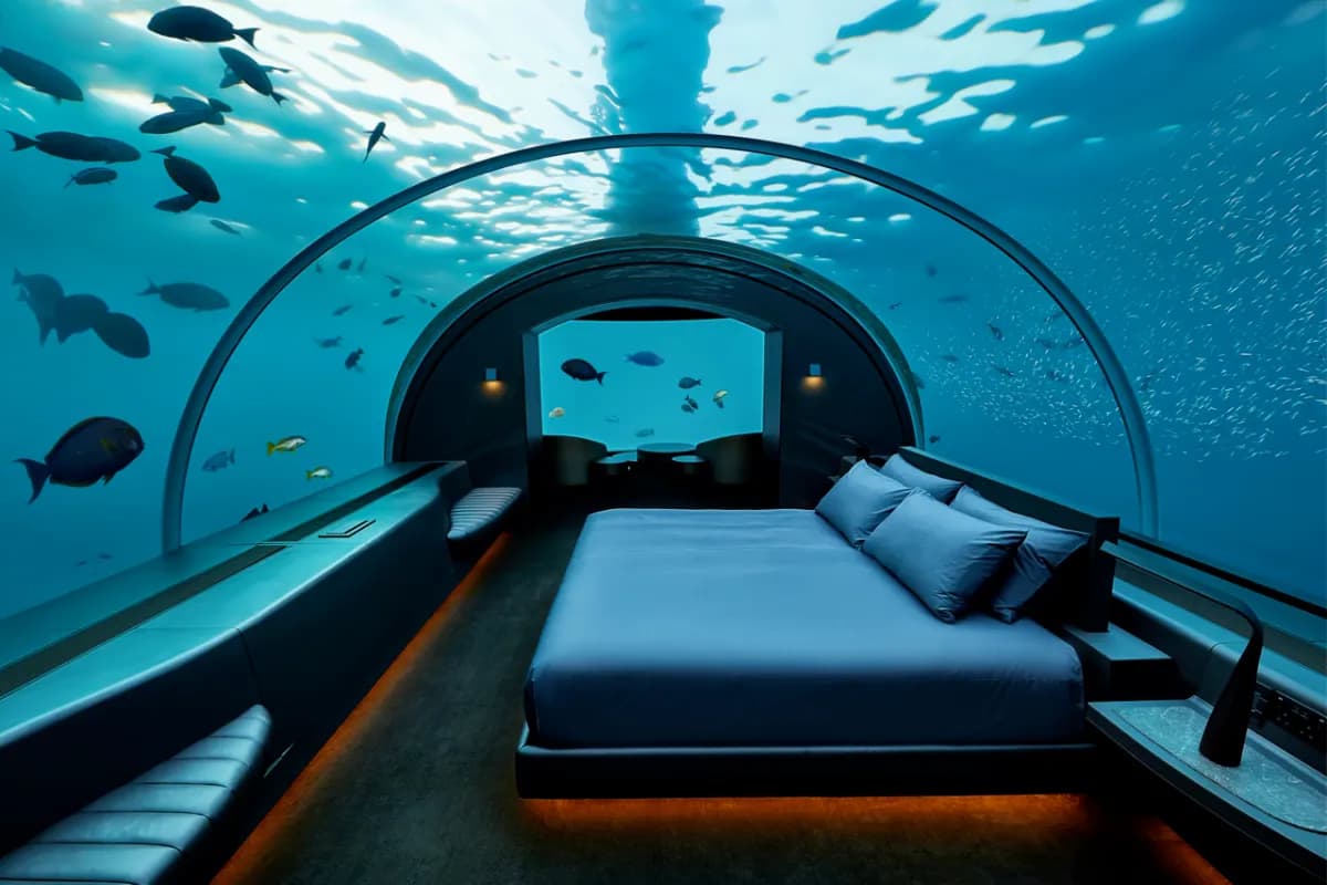 underwater restaurants in the maldives