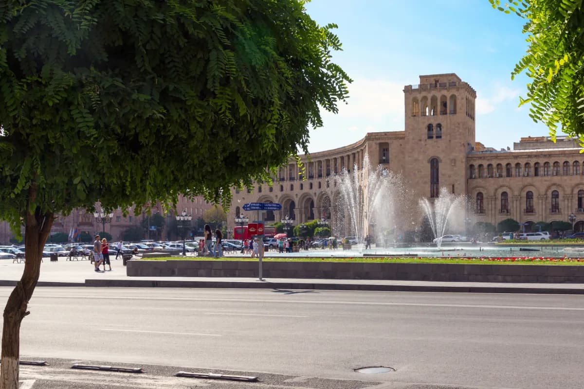 Central Republic Square