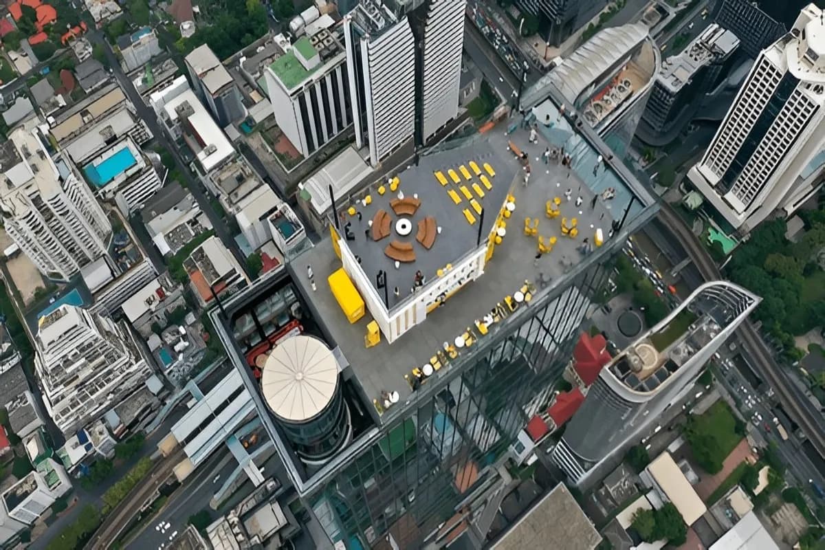 Mahanakhon Skywalk