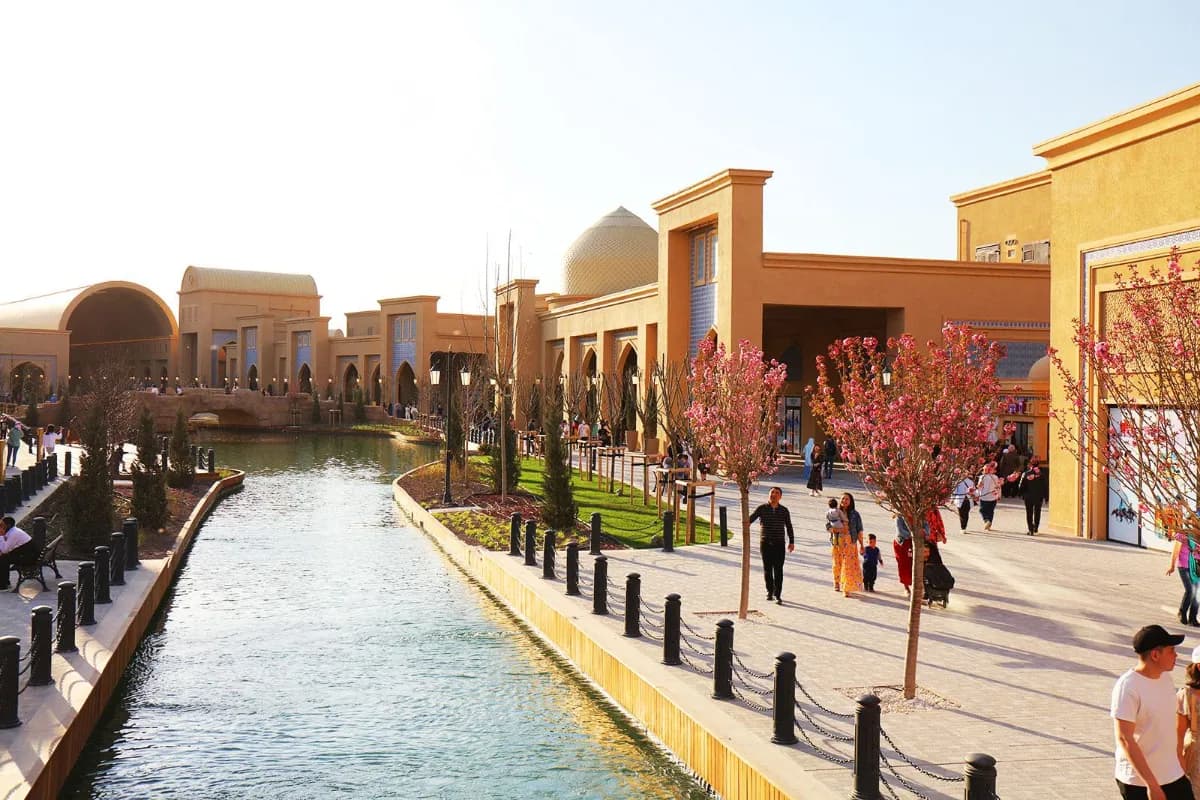 Karavan Saray modern cultural complex in Turkistan inspired by Silk Road heritage, featuring themed architecture, entertainment, and tourism attractions.