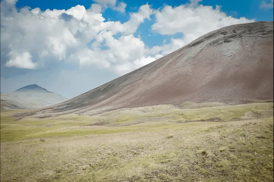 Volcanic Ridge Line