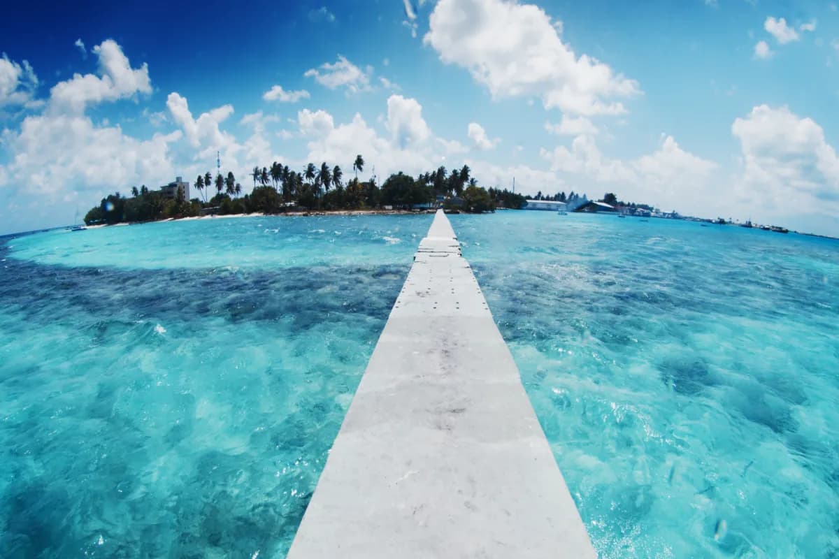 vaadhoo island