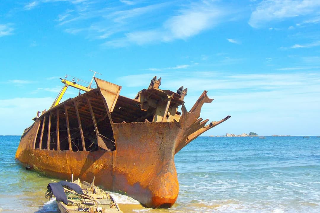 Maafushi Shipwreck