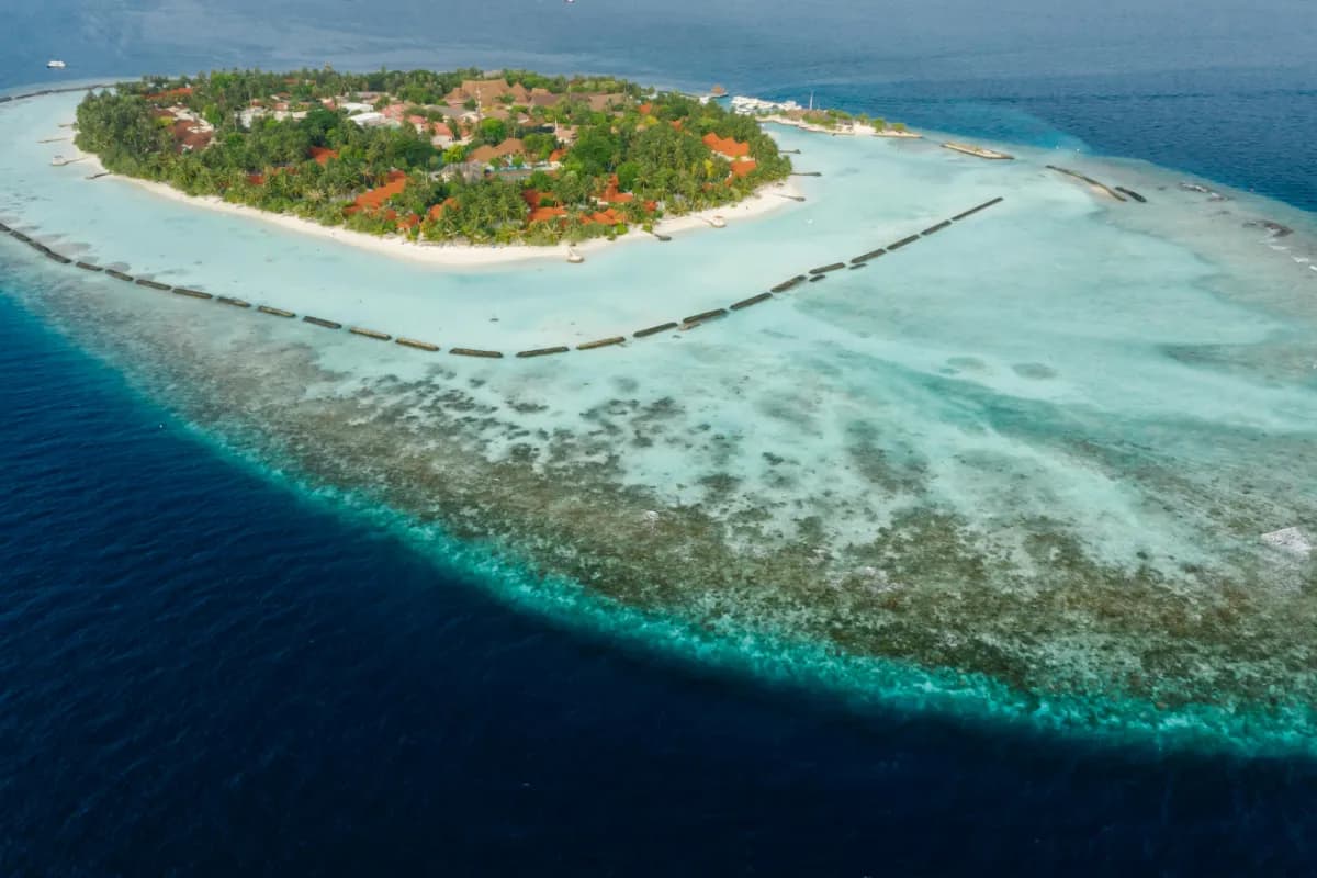 Dhigurah Island